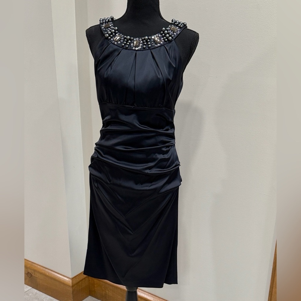 Suzi Chin for Maggy Boutique Navy Cocktail party dress embellished size 6